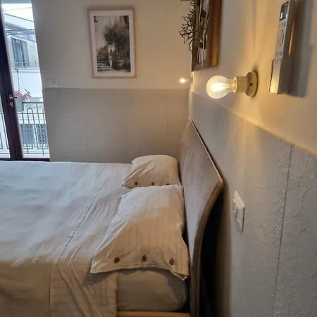 Luna Rossa Bed & Breakfast