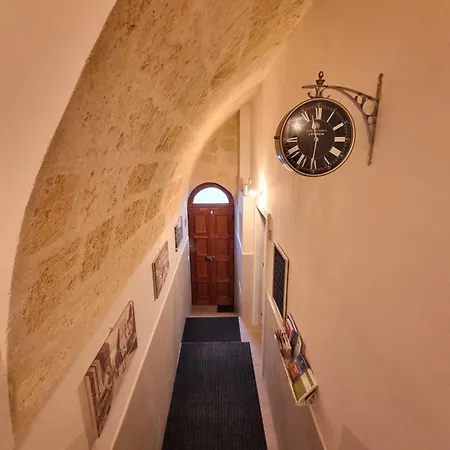 Bed & Breakfast Luna Rossa 3*