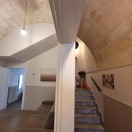 Luna Rossa אלטאמורה