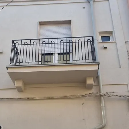 Luna Rossa אלטאמורה