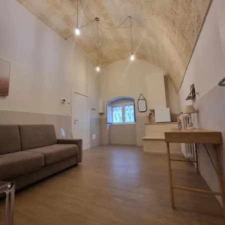 Luna Rossa B&B 알타무라