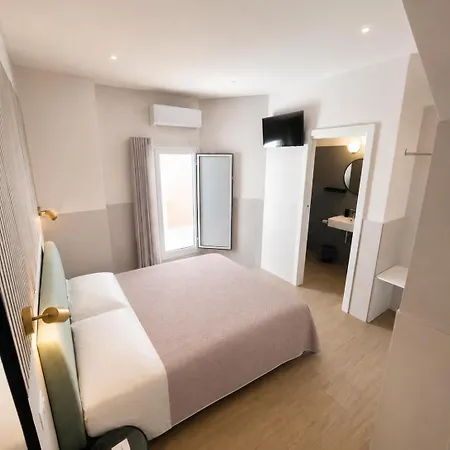 Couette-café Luna Rossa 3*